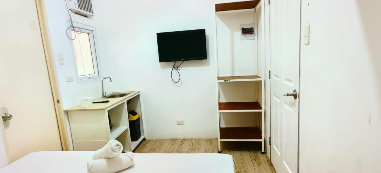 Pasay Centrale Hotel エクステリア 写真