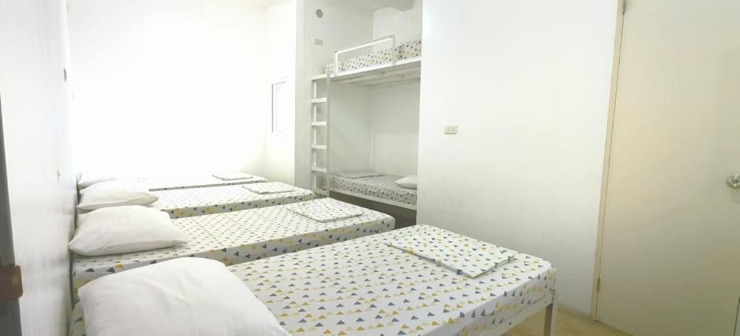 Pasay Centrale Hotel エクステリア 写真