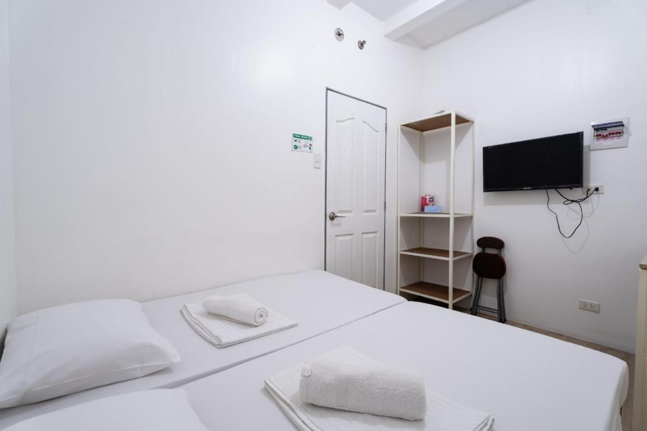 Pasay Centrale Hotel エクステリア 写真